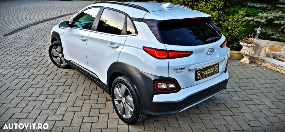 Hyundai KONA Business - 23