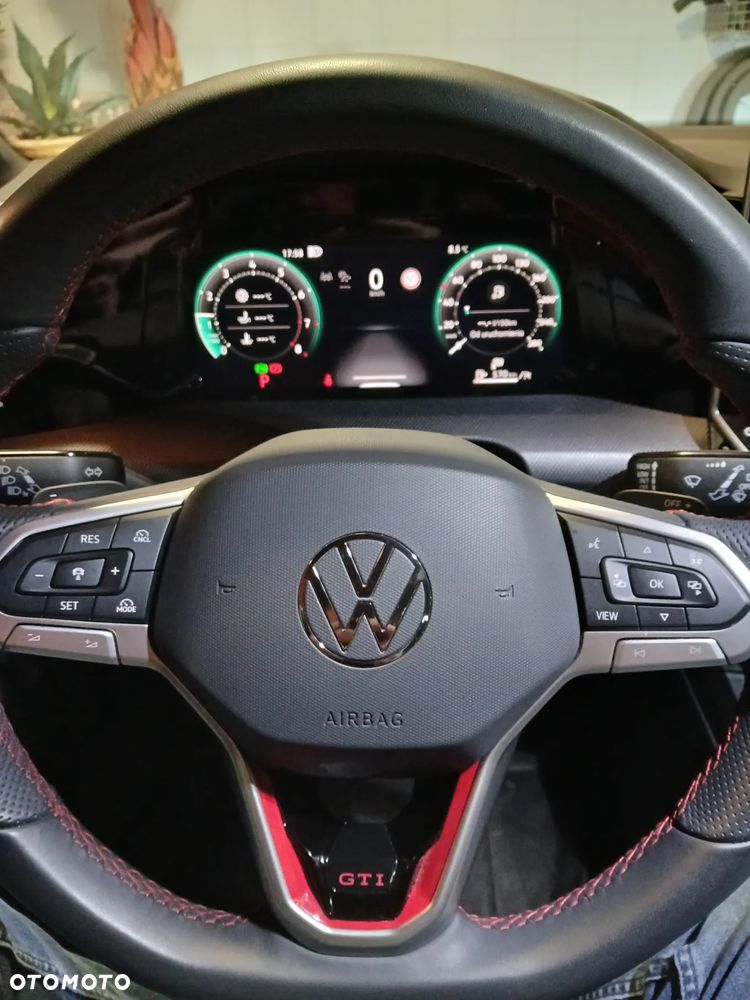 Volkswagen Golf 2.0 TSI OPF DSG GTI - 30