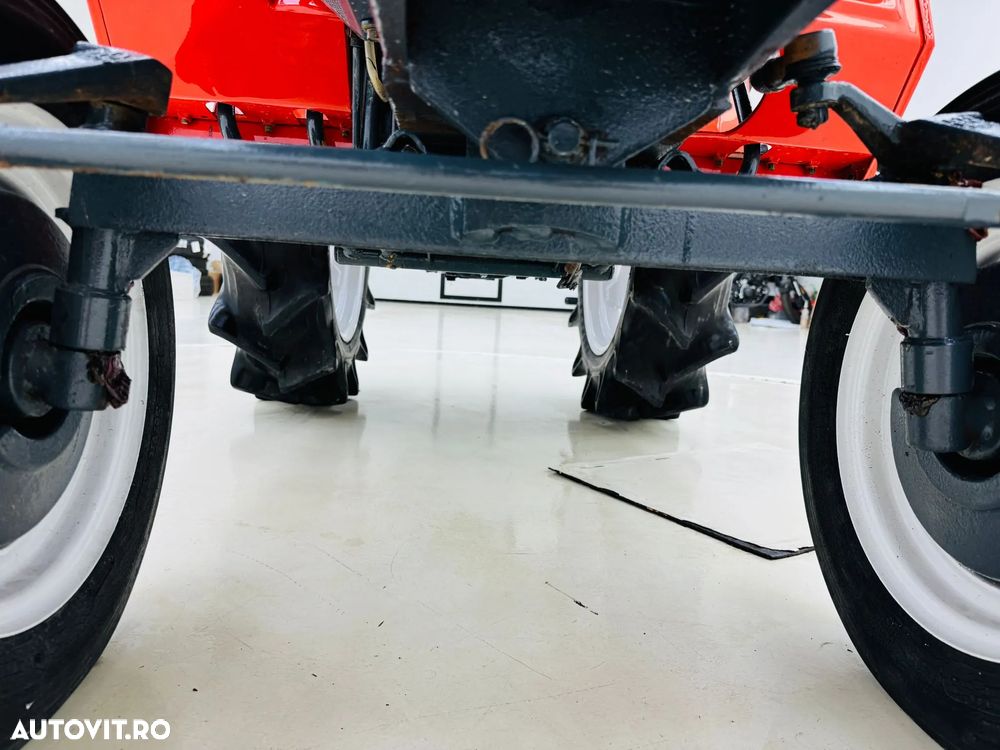 Kubota B1600 - 10