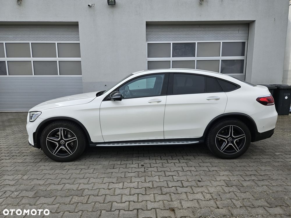 Mercedes-Benz GLC 300 d 4Matic 9G-TRONIC Exclusive - 11
