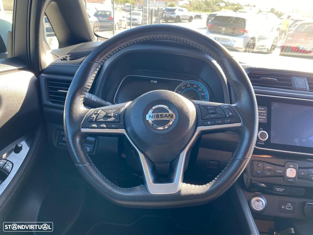 Nissan Leaf N-Connecta - 5