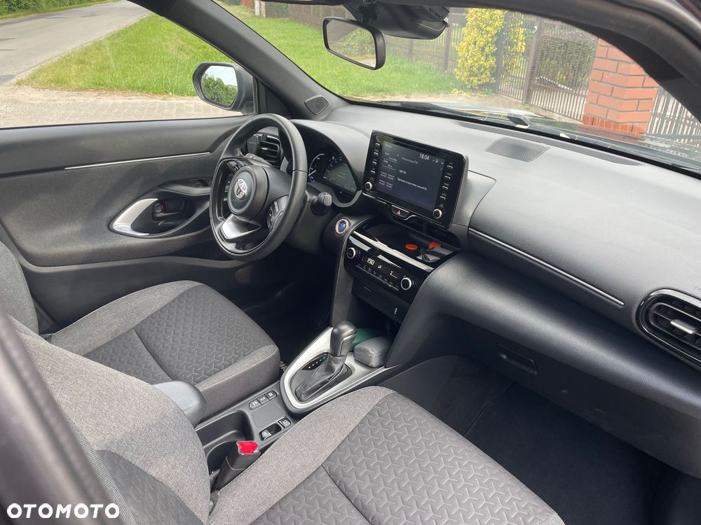 Toyota Yaris Cross - 17