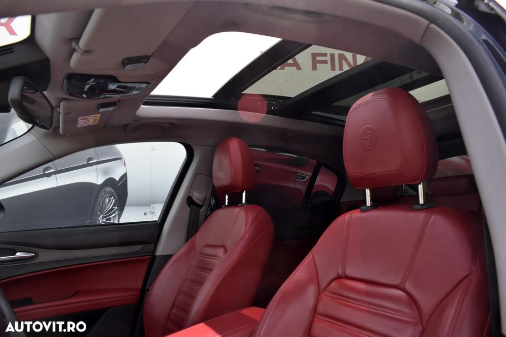 Alfa Romeo Stelvio 2.2 16V AT8 Q4 Lusso - 23