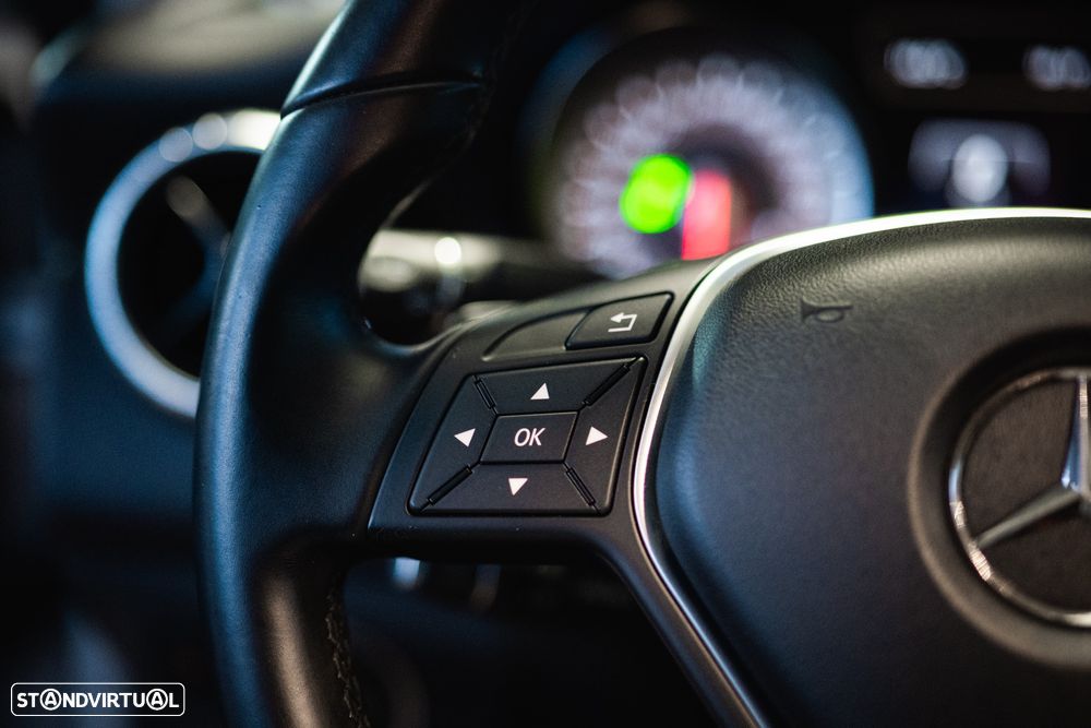 Mercedes-Benz CLA 220 CDI 7G-DCT Urban - 21