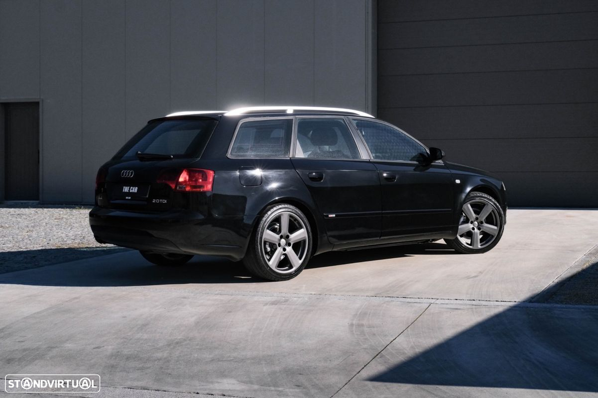 Audi A4 Avant 2.0 TDI S-line - 26