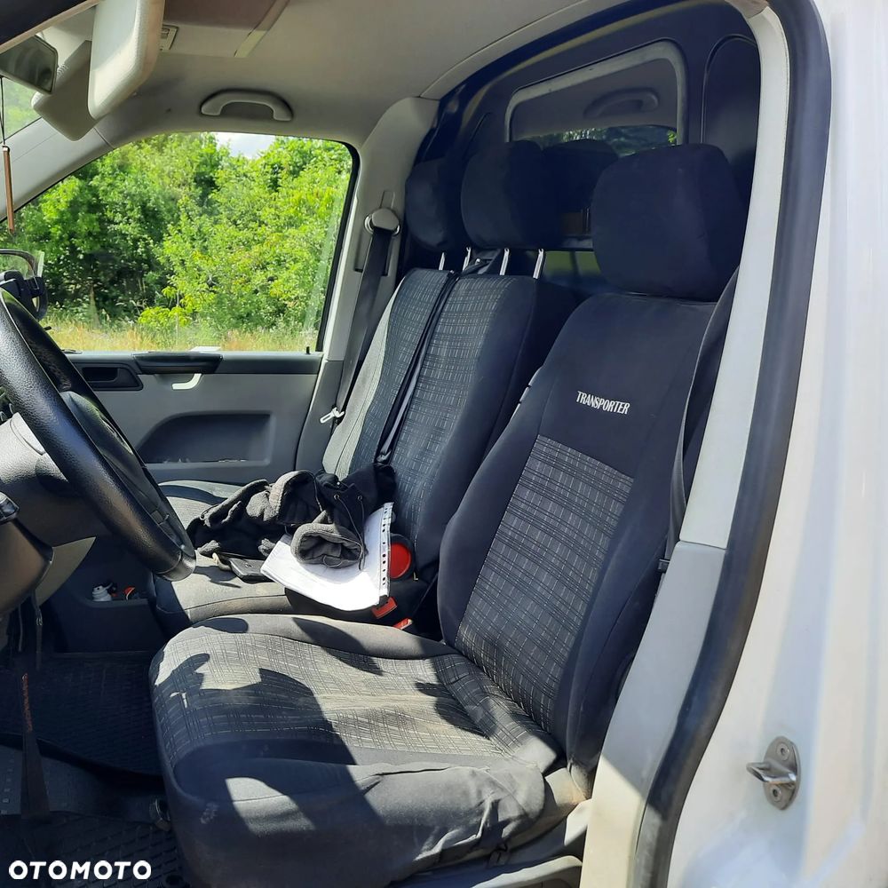 Volkswagen Transporter T5 - 6