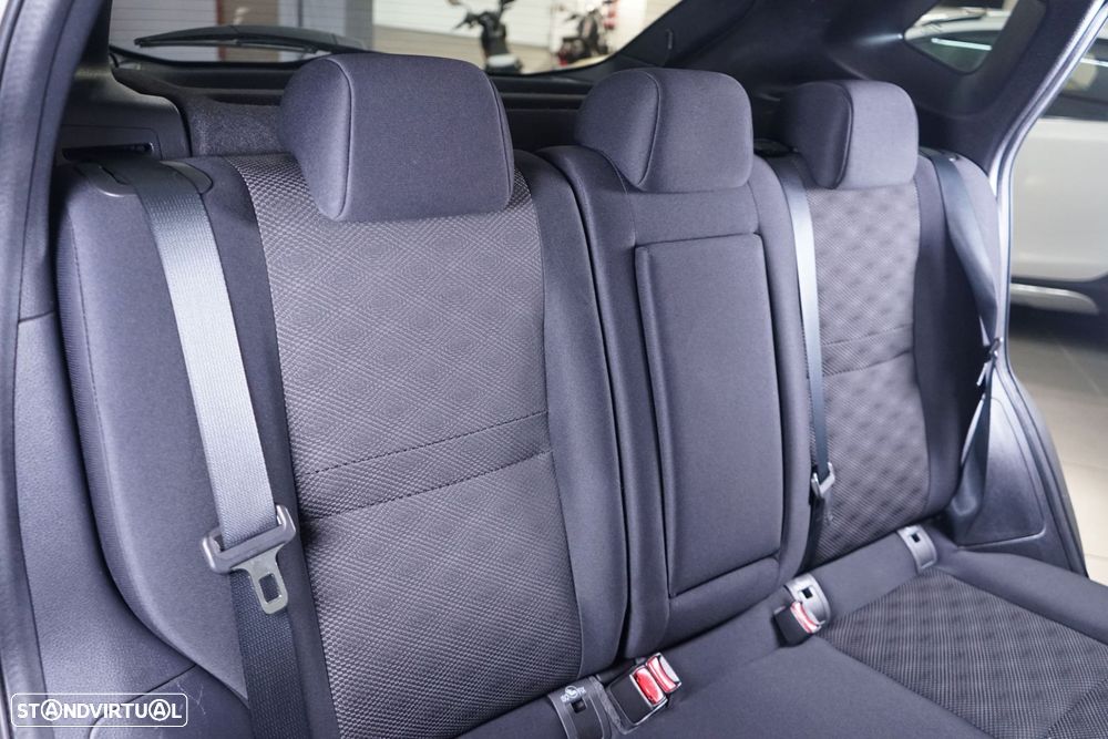 Nissan Qashqai 1.2 DIG-T Acenta Connect - 33