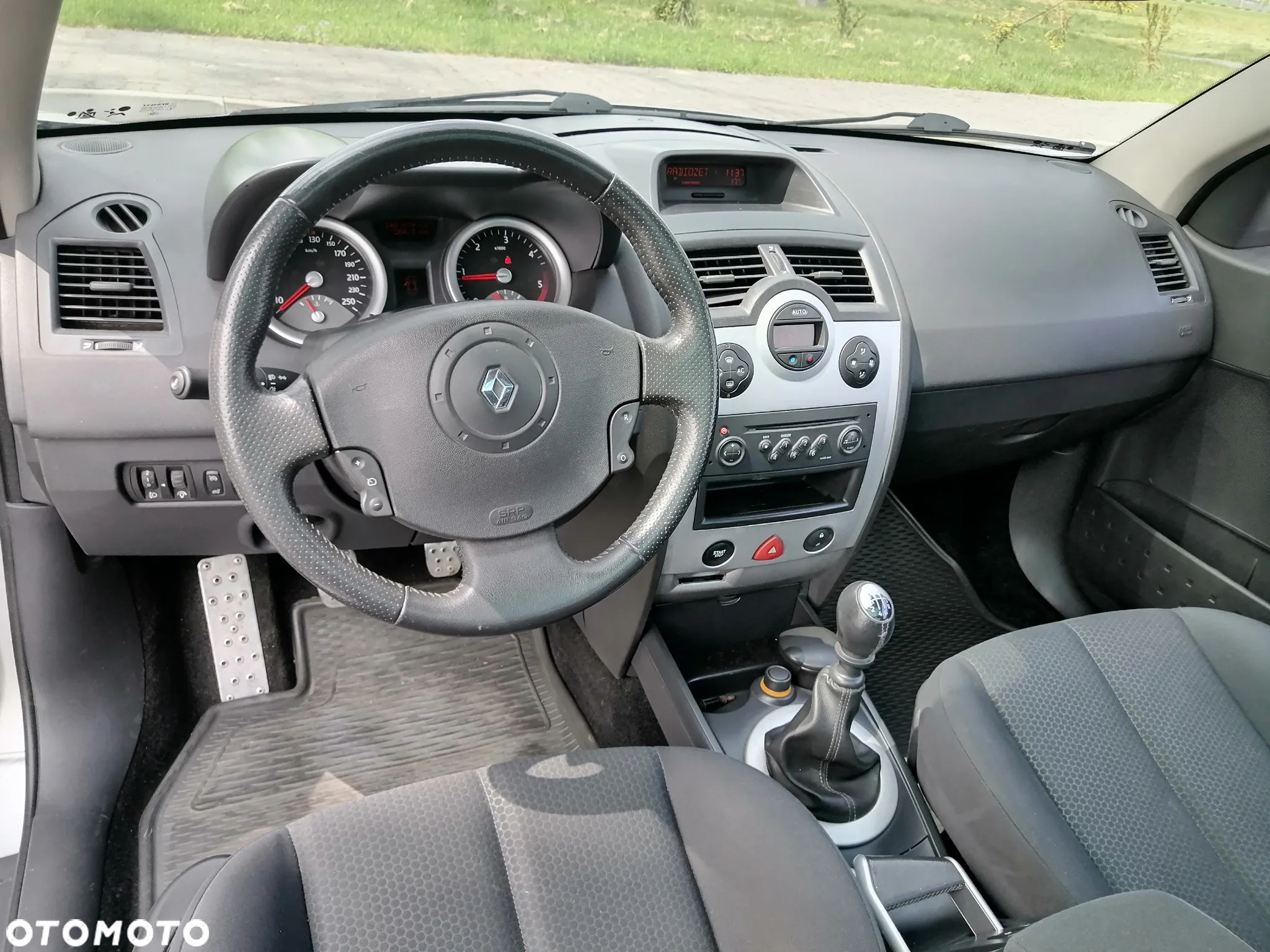 Renault Megane - 12