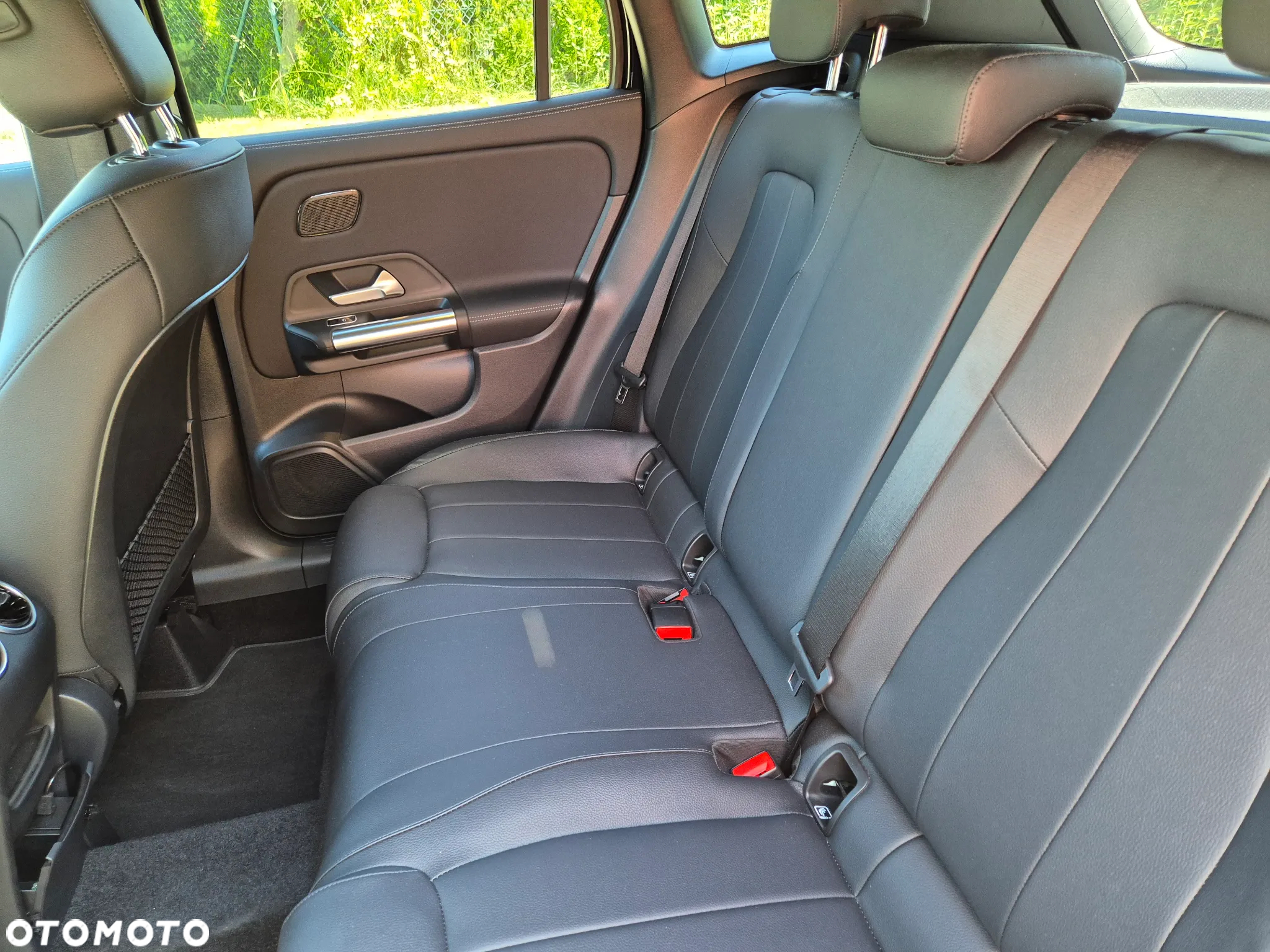 Mercedes-Benz GLA 200 Business Edition - 16