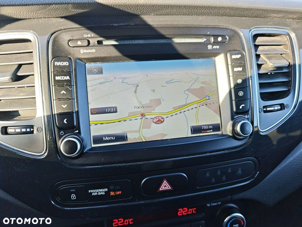 Kia Carens 1.6 GDI XL 7os - 22