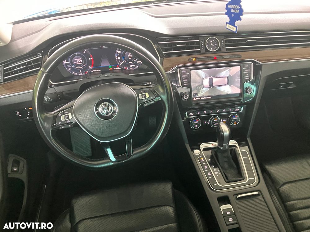 Volkswagen Passat Variant 2.0 BiTDI 4Mot DSG Highline - 4