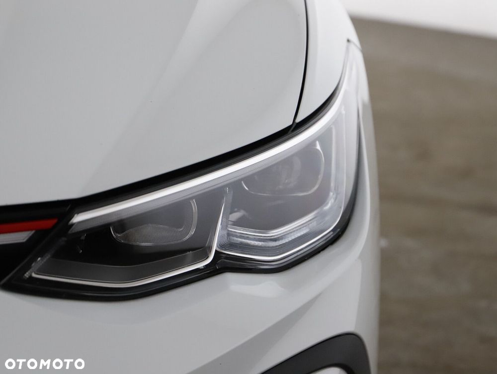 Volkswagen Golf - 27