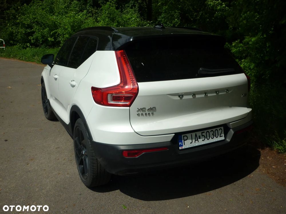 Volvo XC 40 T5 AWD R-Design - 5