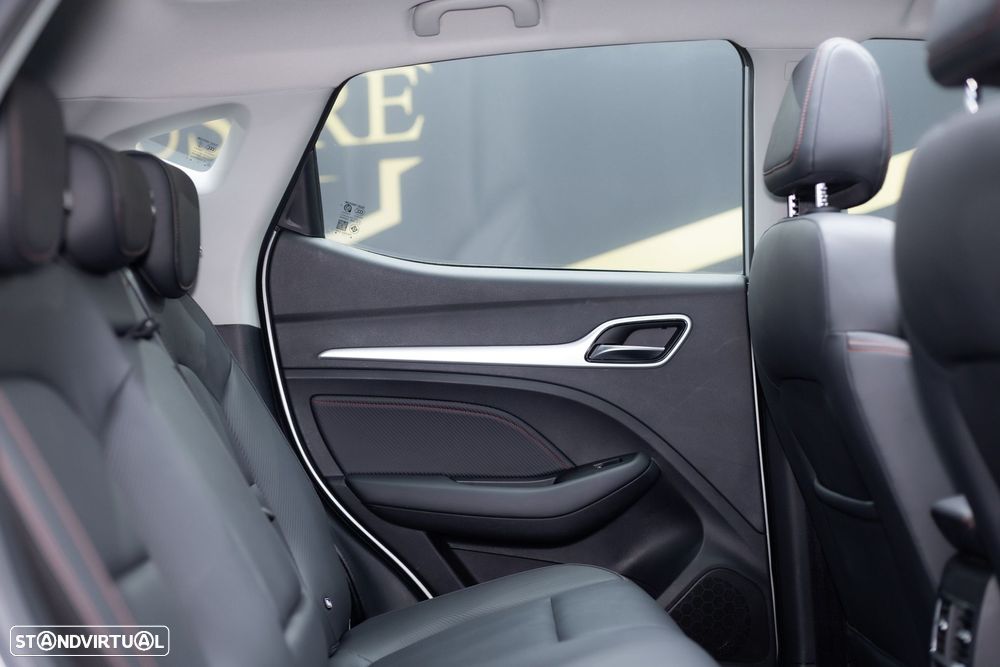 MG ZS EV 72.6 kWh Luxury - 17