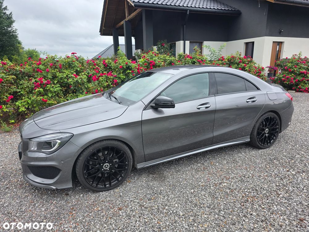 Mercedes-Benz CLA 250 4-Matic AMG Line - 3