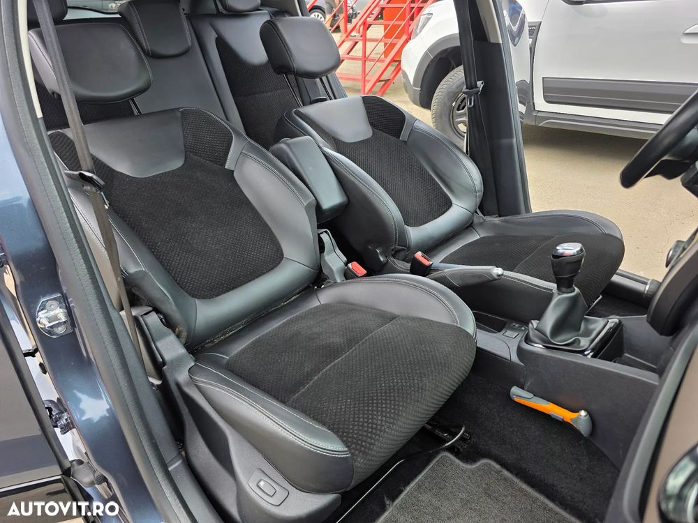 Renault Clio (Energy) TCe 90 Start & Stop INTENS - 9