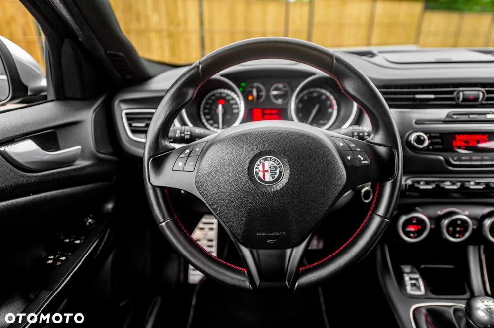 Alfa Romeo Giulietta 1.4 TB MultiAir Distinctive - 25