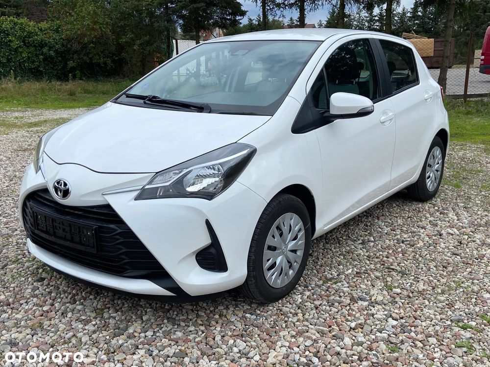 Toyota Yaris - 1