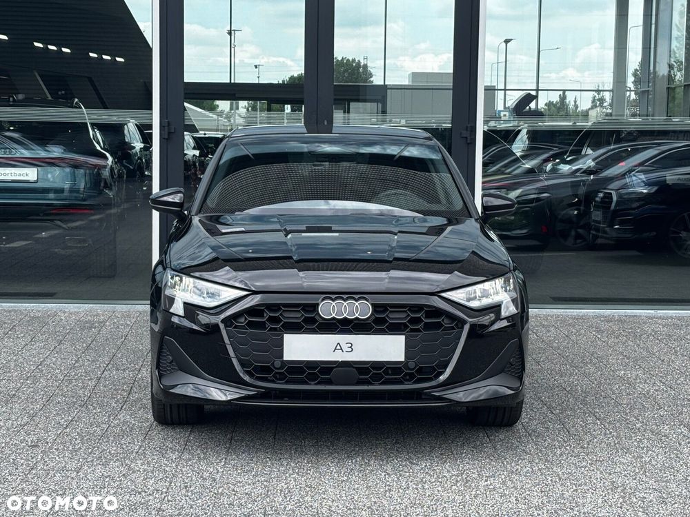 Audi A3 Sportback - 3