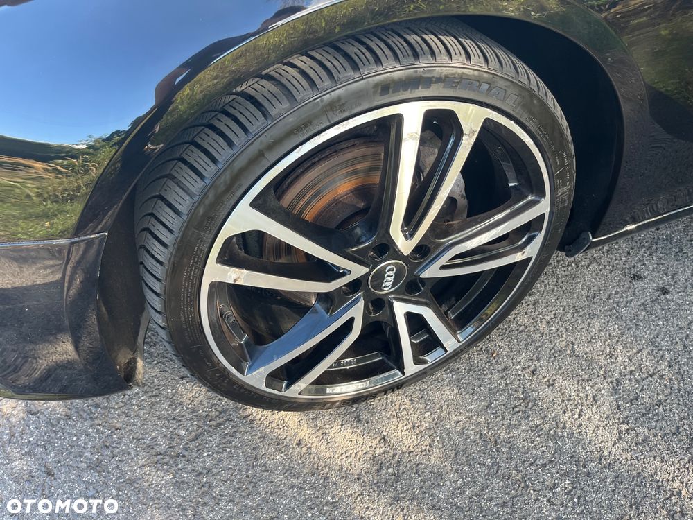 Audi A4 Avant 2.0 TDI Quattro - 23