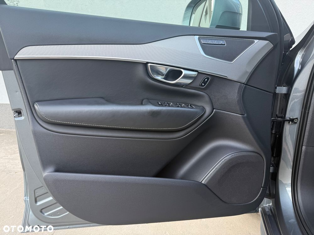 Volvo XC 90 D5 AWD Inscription 7os - 13