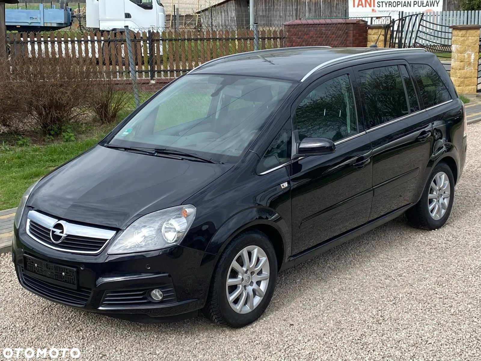 Opel Zafira 1.8 Easytronic Edition Plus - 1