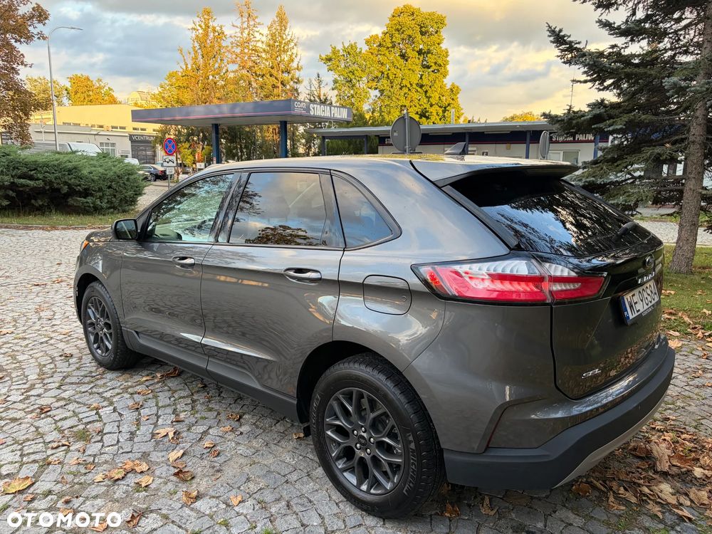 Ford Edge - 18
