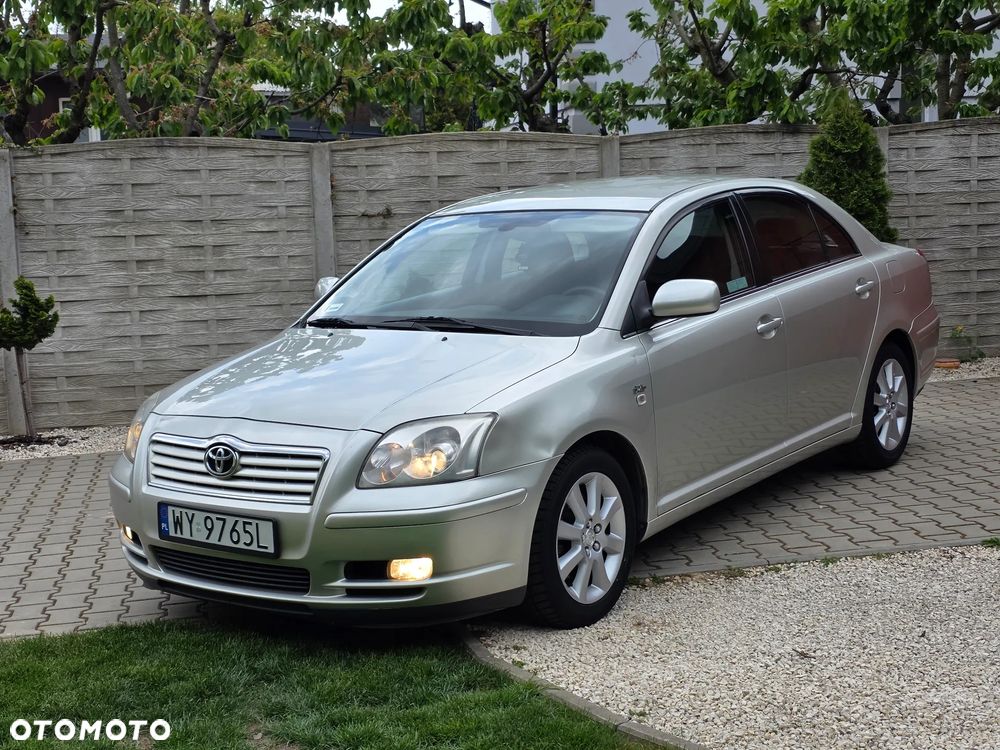 Toyota Avensis 2.0 D-4D Sol - 1