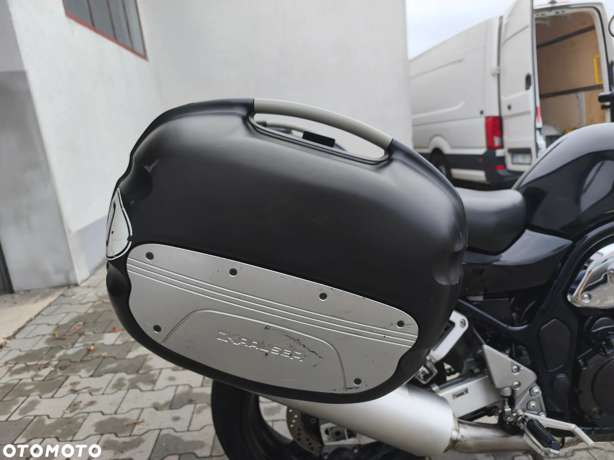 Suzuki Bandit - 24