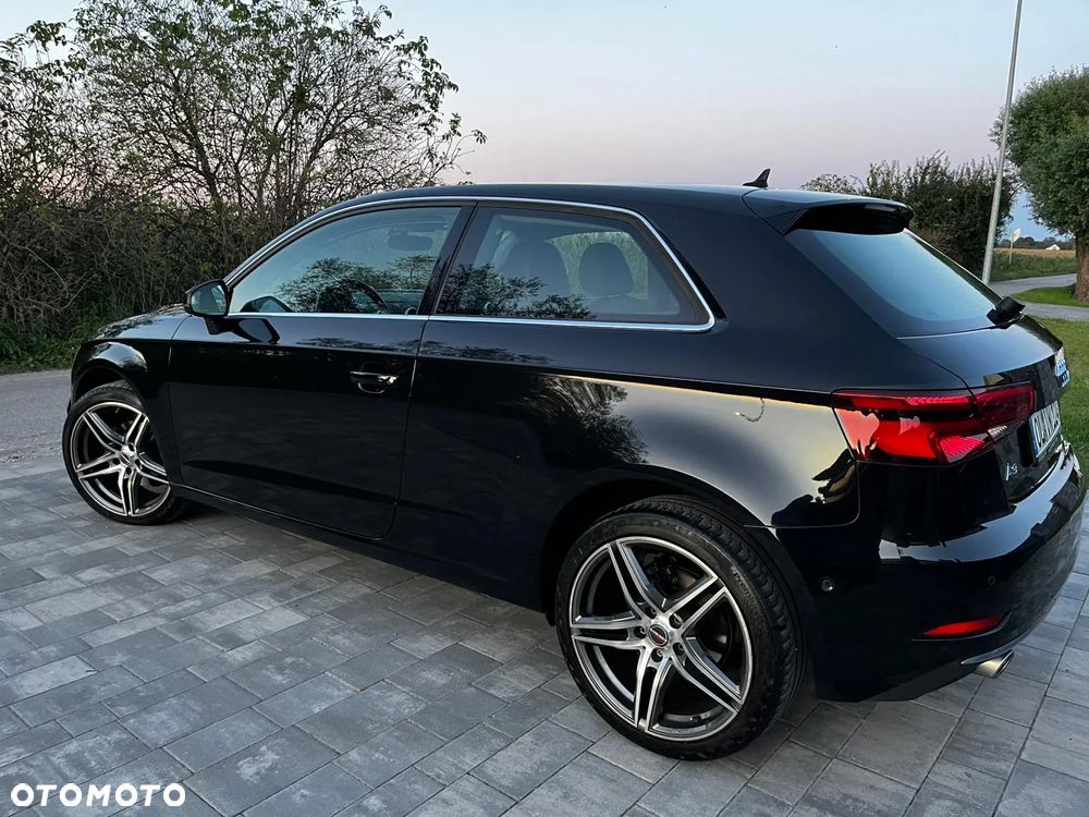 Audi A3 1.6 TDI S tronic - 10