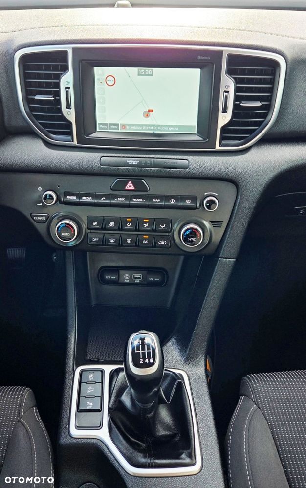 Kia Sportage 1.6 GDI Business Line L 2WD - 38