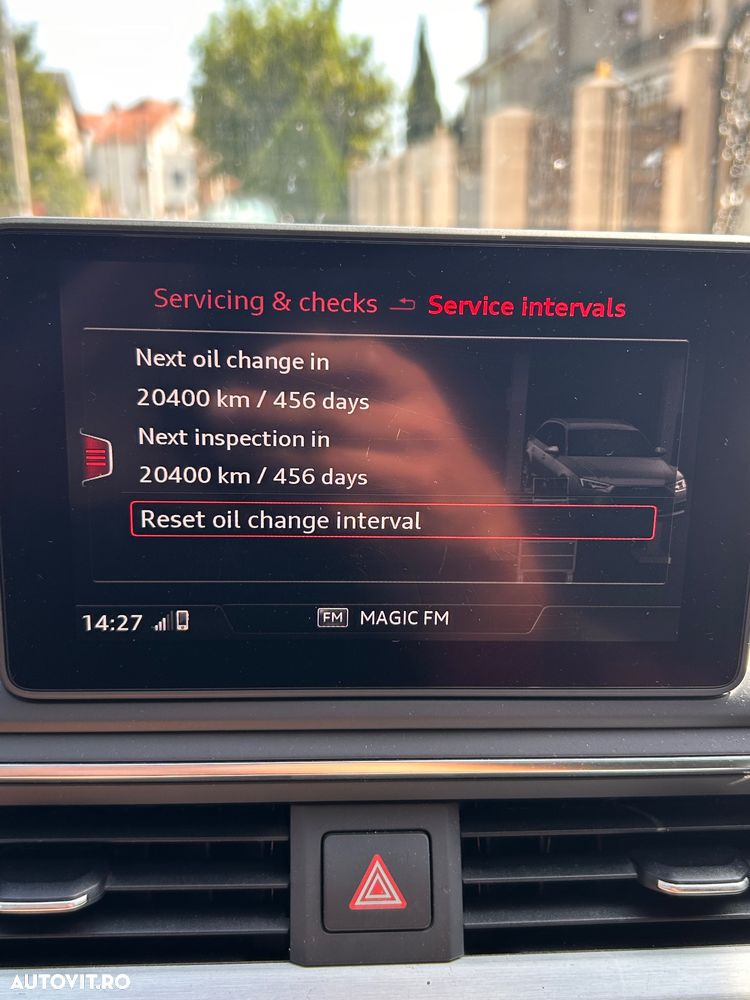 Audi A4 Avant 2.0 TDI S tronic quattro - 11