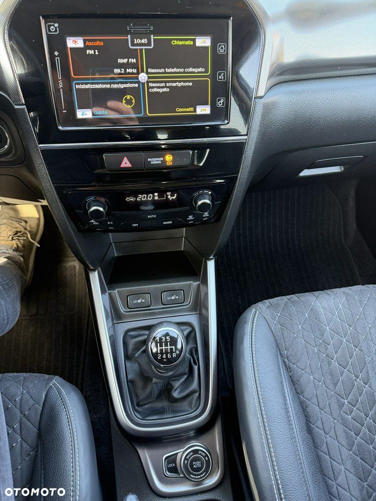 Suzuki Vitara - 15