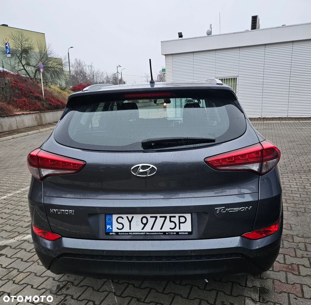 Hyundai Tucson 1.6 GDI BlueDrive Comfort 2WD - 10