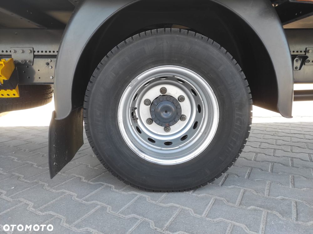 Iveco DAILY 70C18 - 23