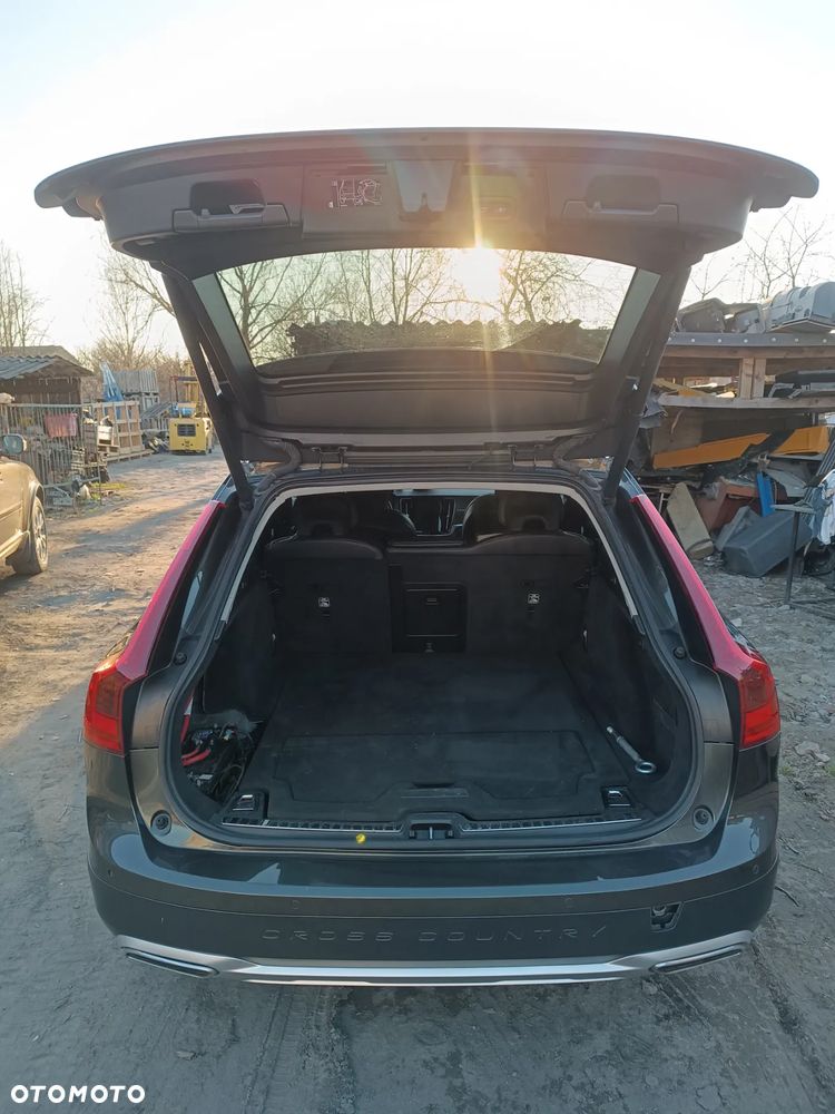 VOLVO V90 CROSS COUNTRY NA CZĘŚCI ĆWIARTKA BŁOTNIK POSZYCIE LAKIER 724 KLAPA ZDERZAK - 5