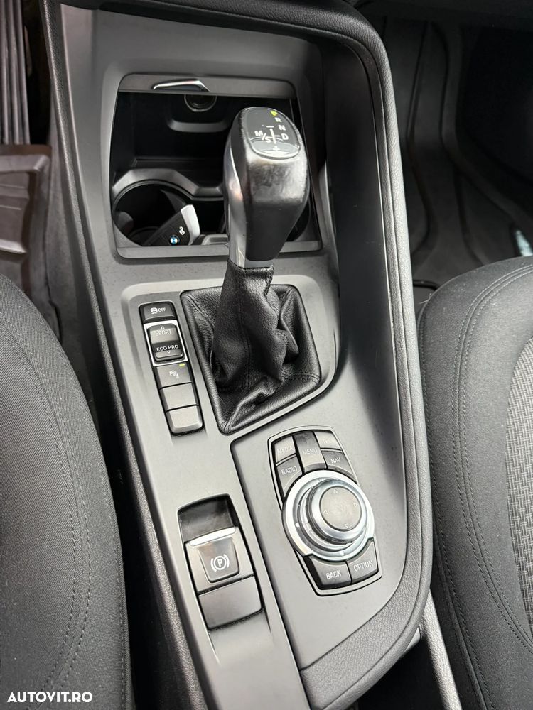 BMW X1 sDrive18d Aut. Sport Line - 36