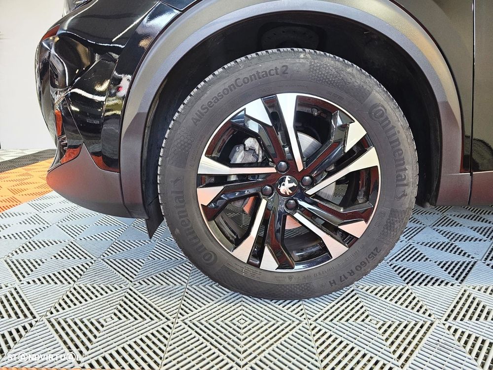 Peugeot 2008 1.2 PureTech Allure - 10