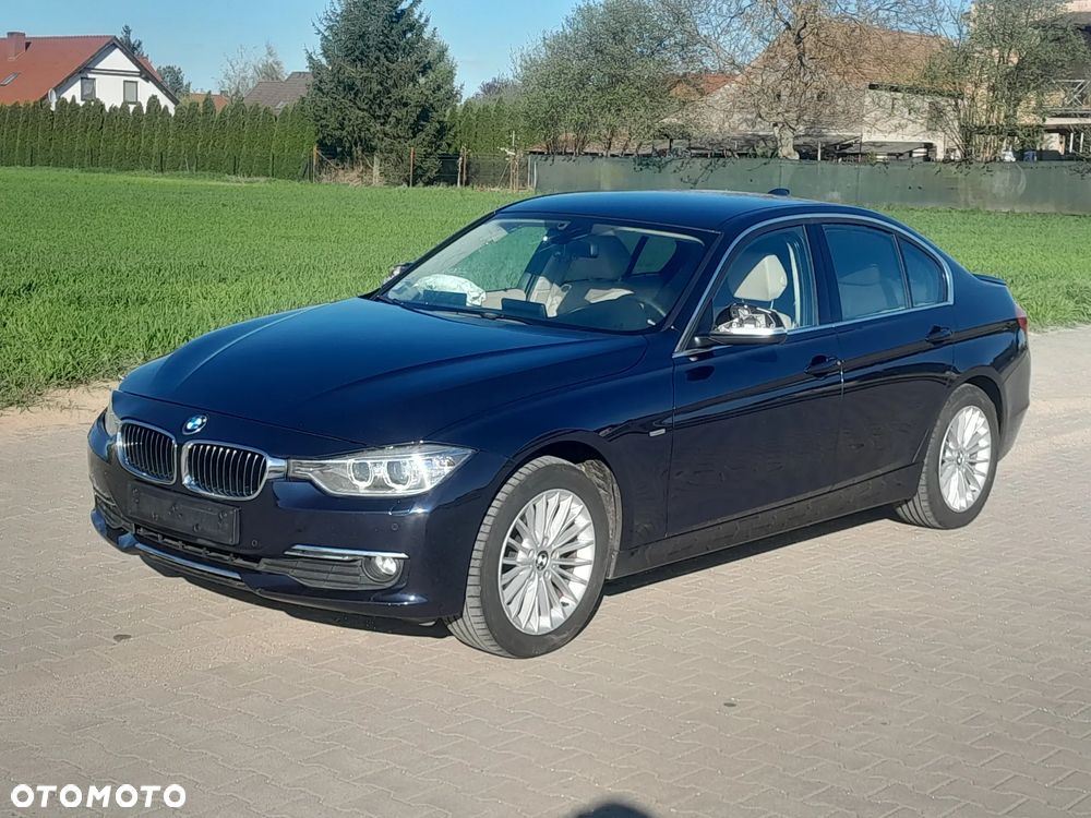 BMW Seria 3 320d Luxury Line - 1