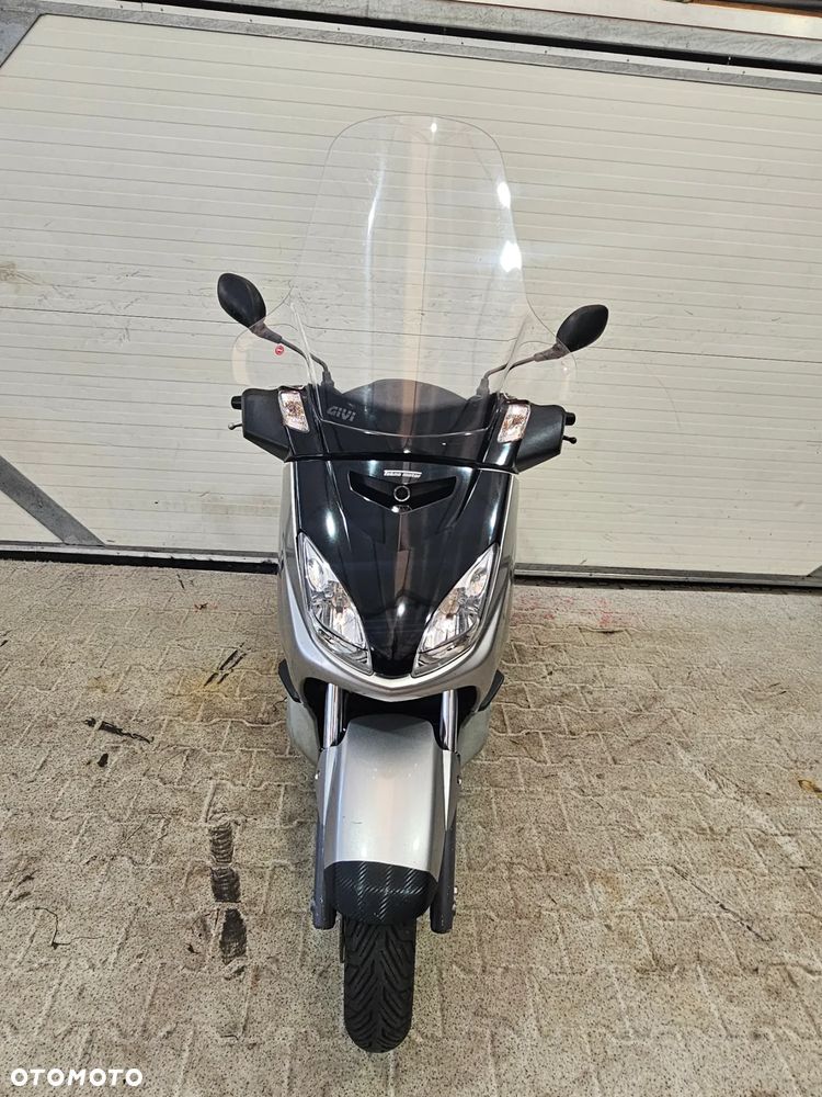 Yamaha X-max - 17