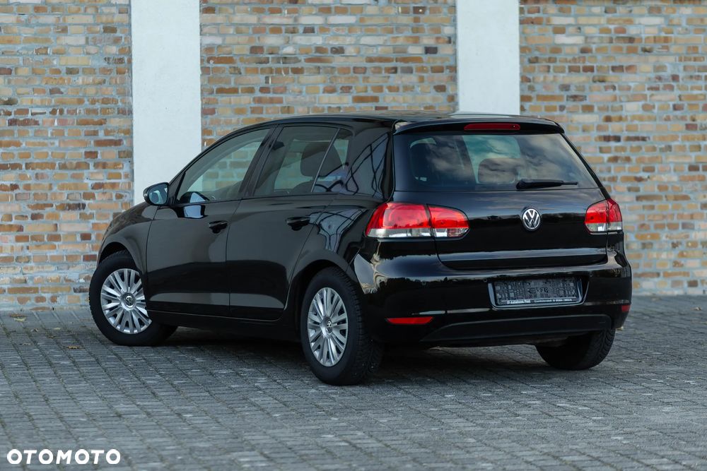 Volkswagen Golf VI 1.6 Comfortline - 14