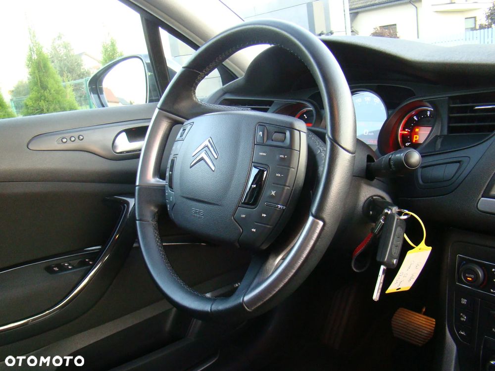 Citroën C5 2.0 HDi Exclusive - 37