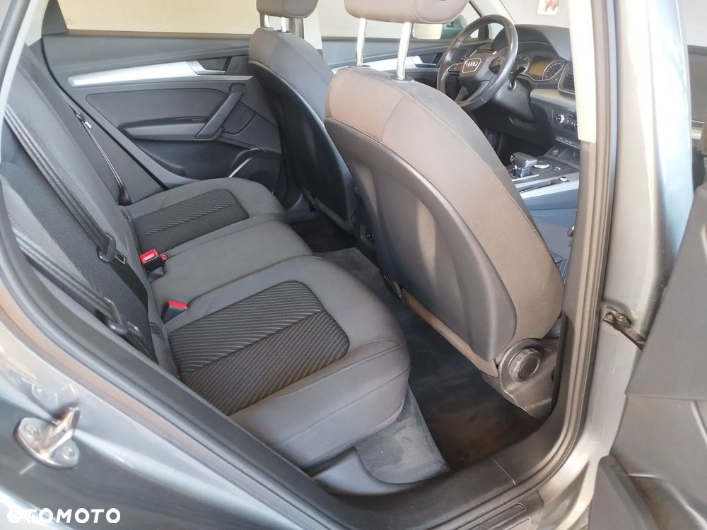 Audi Q5 40 TDI Quattro S tronic design - 11