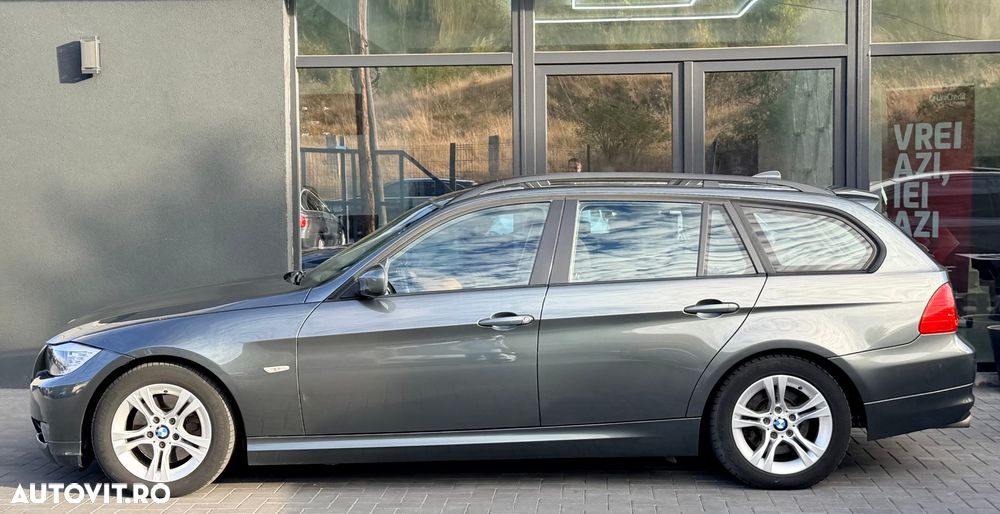 BMW Seria 3 318d DPF - 11