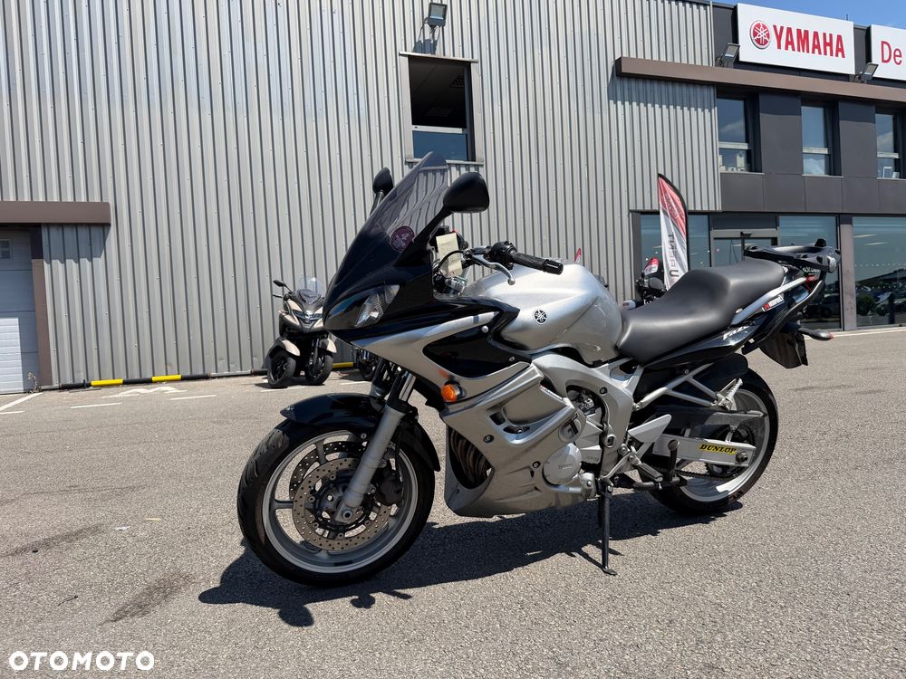 Yamaha FZ6 - 35