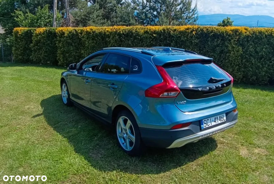 Volvo V40 D2 - 18