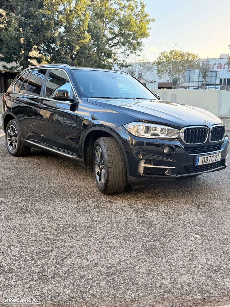 BMW X5 25 d sDrive Comfort 7L - 3