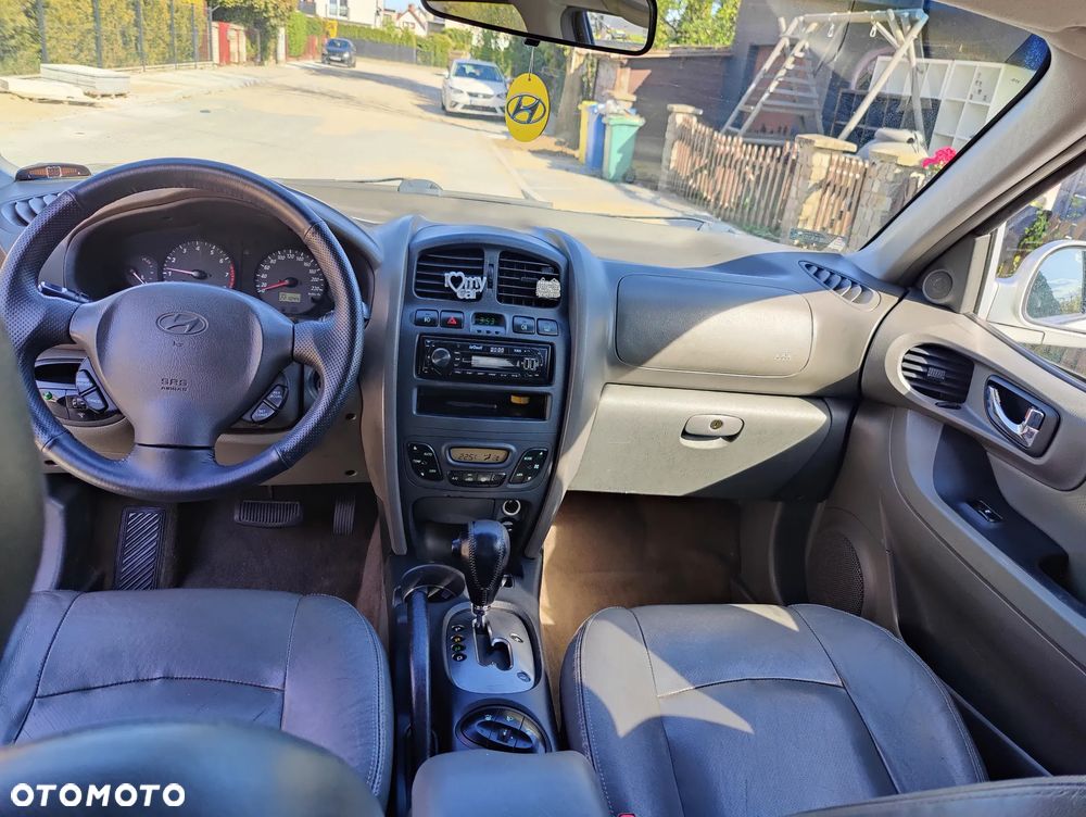 Hyundai Santa Fe 2.7 V6 Elegance - 10