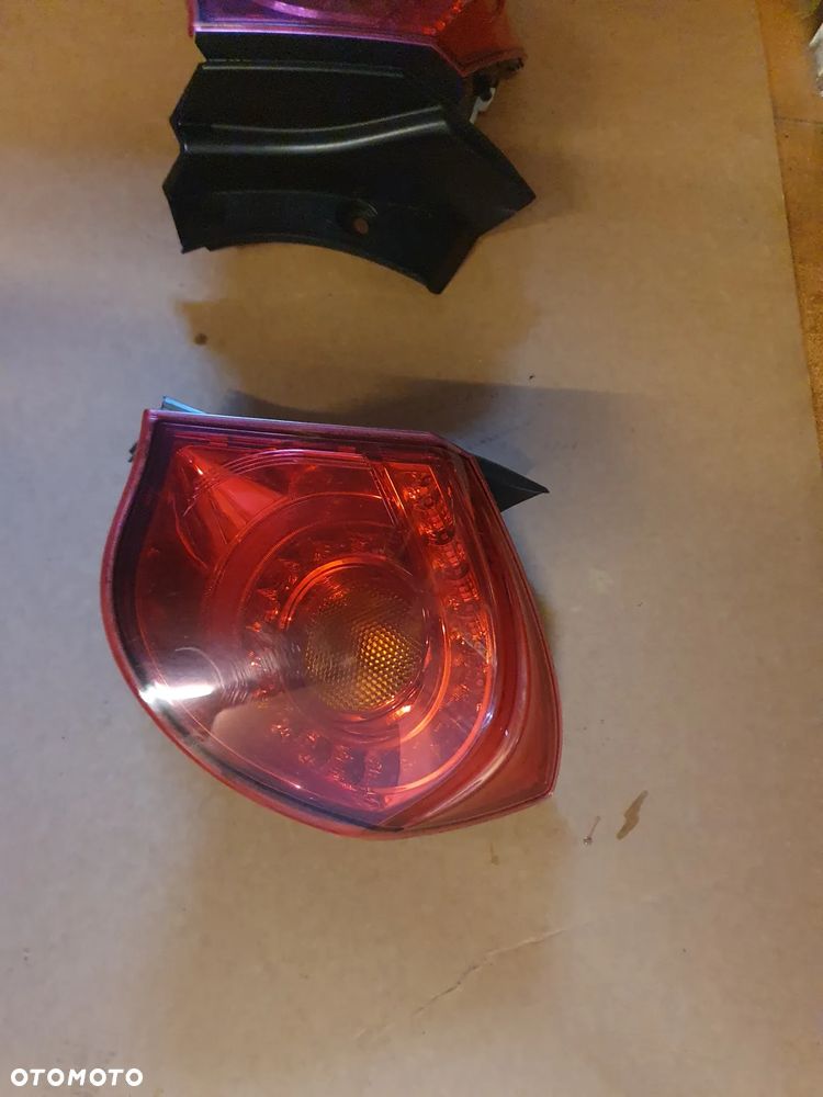 LAMPA L/P TYŁ ALFA ROMEO GULIETTA - 7