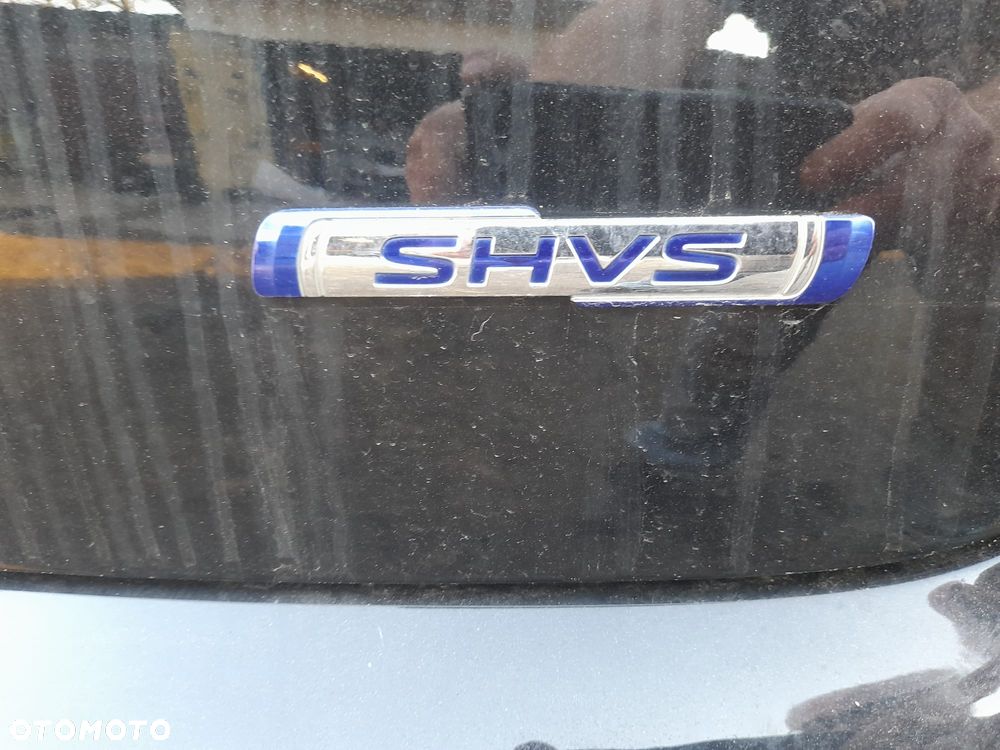 Suzuki Swift 1.2 Premium Plus - 22